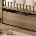 Cajón para cuna combinable y adaptable, con acabado en roble Mokka