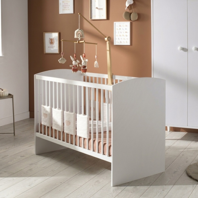 Chambre bébé 2 pièces Milann, Lit bébé 120x60 et Commode à langer + plan à langer offert !