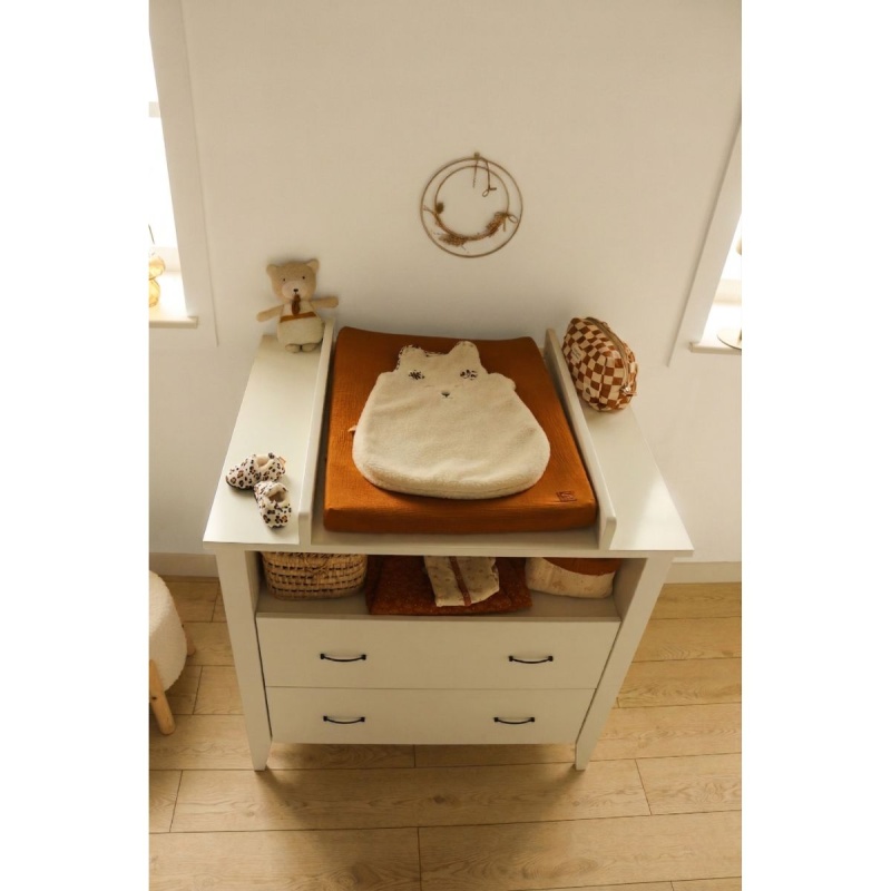 Chambre bébé 3 pièces Angèle, Lit bébé 120x60 à barreaux, Commode à langer, armoire 2 portes + plan à langer offert !