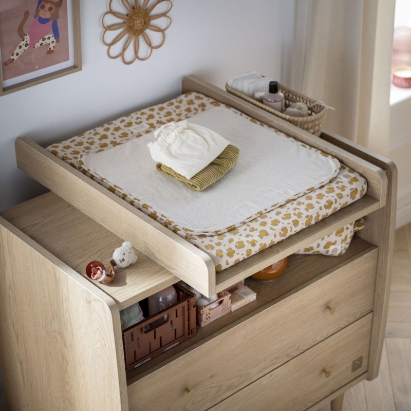 My Love Trio – mitwachsendes Babyzimmer-Set: mitwachsendes Bett (140 x 70), Kommode mit 2 Schubladen und Kleiderschrank
